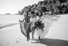 Boho-chic wedding in Seychelles