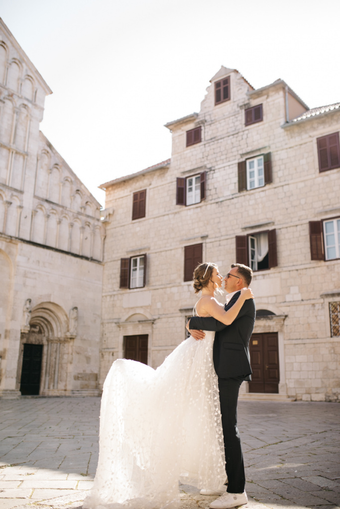 Intimate wedding in Zadar old town, Zadar, Katarina Tati photographer, #25166