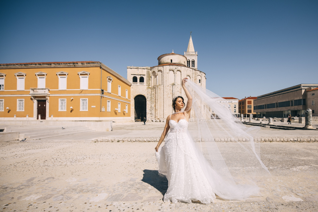 Intimate wedding in Zadar old town, Zadar, Katarina Tati photographer, #25149