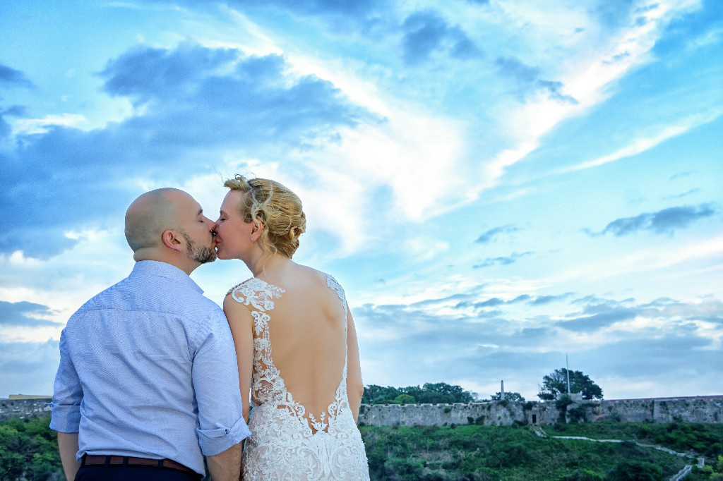 Valeria and Jonathan's wedding photo session in Cuba, Cuba, Natasha y Adrian Lamfor photographer, #25336