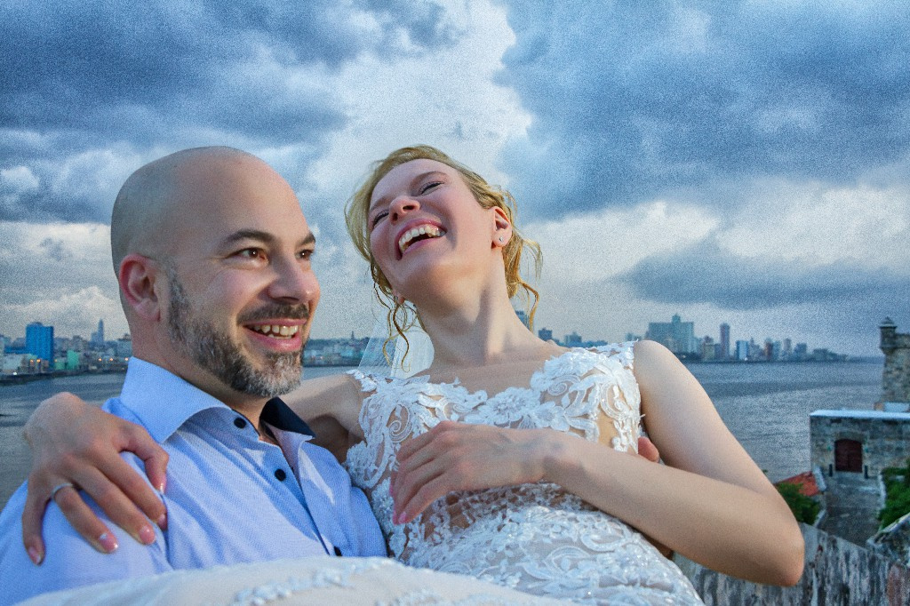Valeria and Jonathan's wedding photo session in Cuba, Cuba, Natasha y Adrian Lamfor photographer, #25342