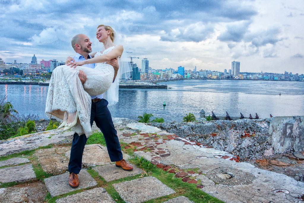 Valeria and Jonathan's wedding photo session in Cuba, Cuba, Natasha y Adrian Lamfor photographer, #25340