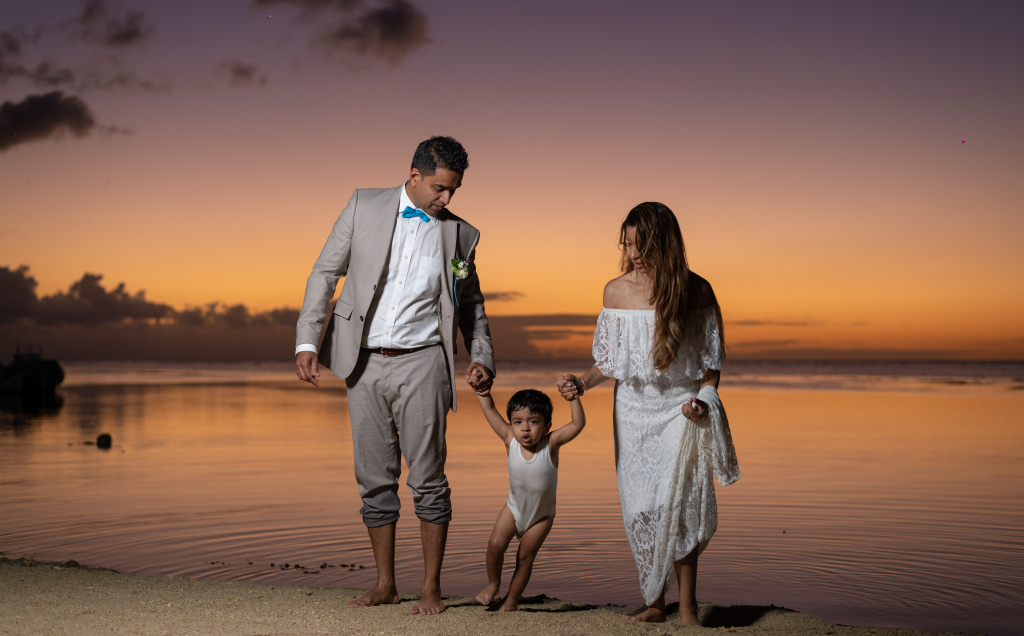 Family photoshoot in Mauritius