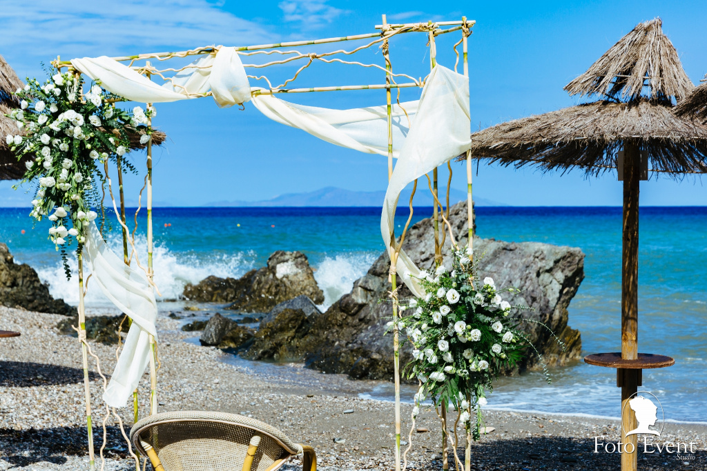 Wedding ceremony decoration Sicily
