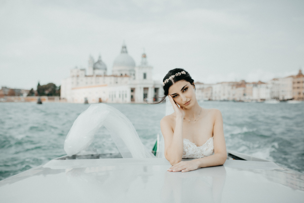 Wedding photoshoot in Venice