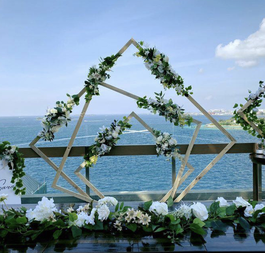 HulhuMale’ city sea view wedding arch 
