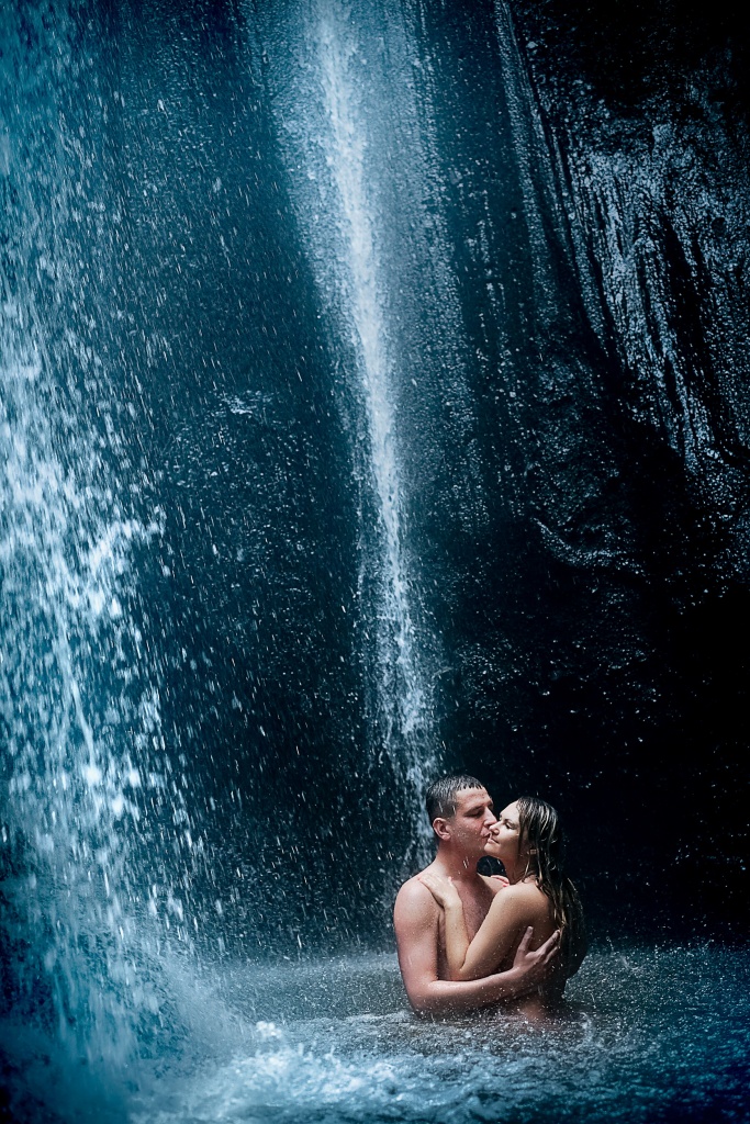 Bali waterfall photo shoot