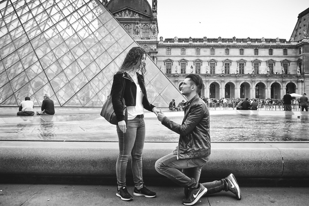 Proposal surprise Paris