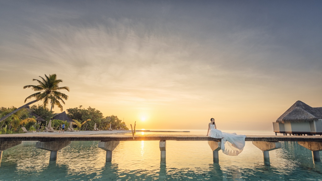 Beautiful Sunset in Maldives
Engagement/Wedding Maldives