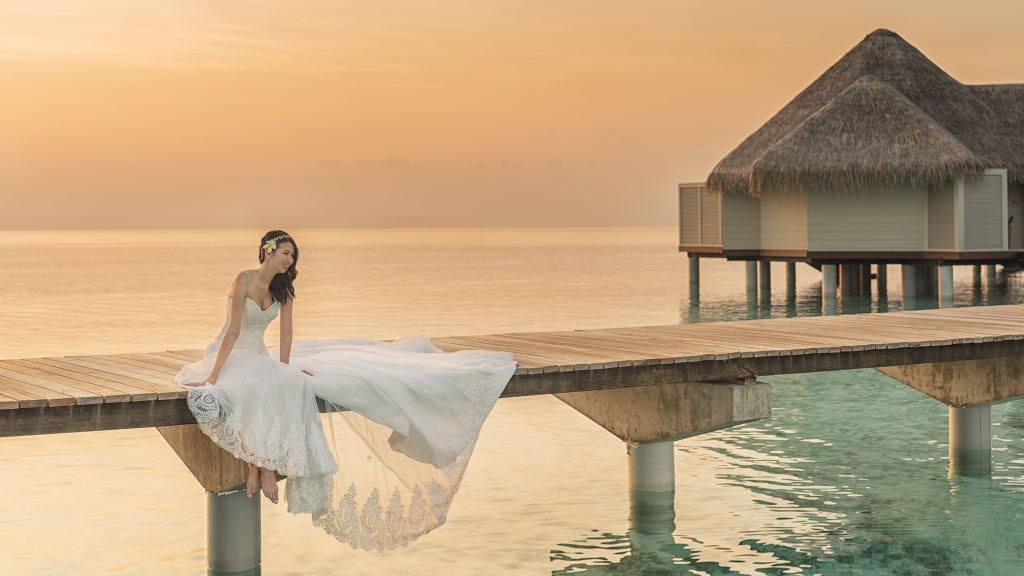 Maldives Bride
Engagement/Wedding