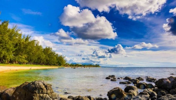 Martina & Massimo into Mauritius Island