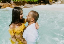 Seychelles romantic photo story