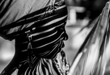 Sheikha. Shooting in Tanzania