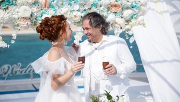 Wedding abroad in Egypt, "Grand Marine" on a yacht Red Sea, Hurghada, Giftun island.