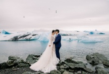 Wedding photoshoot in South Iceland