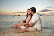 Honeymoon / Wedding / Couple Photo Session