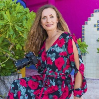 Honeymoon photoshoot in a cenote in Tulum Mexico | by Elena Fedorova | Cancun