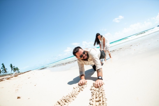 Destination photographers Singapore Bali Seychells Cuba Maldives Paris Prague Rome Dubai Thailand Mauritius Dominican republic
